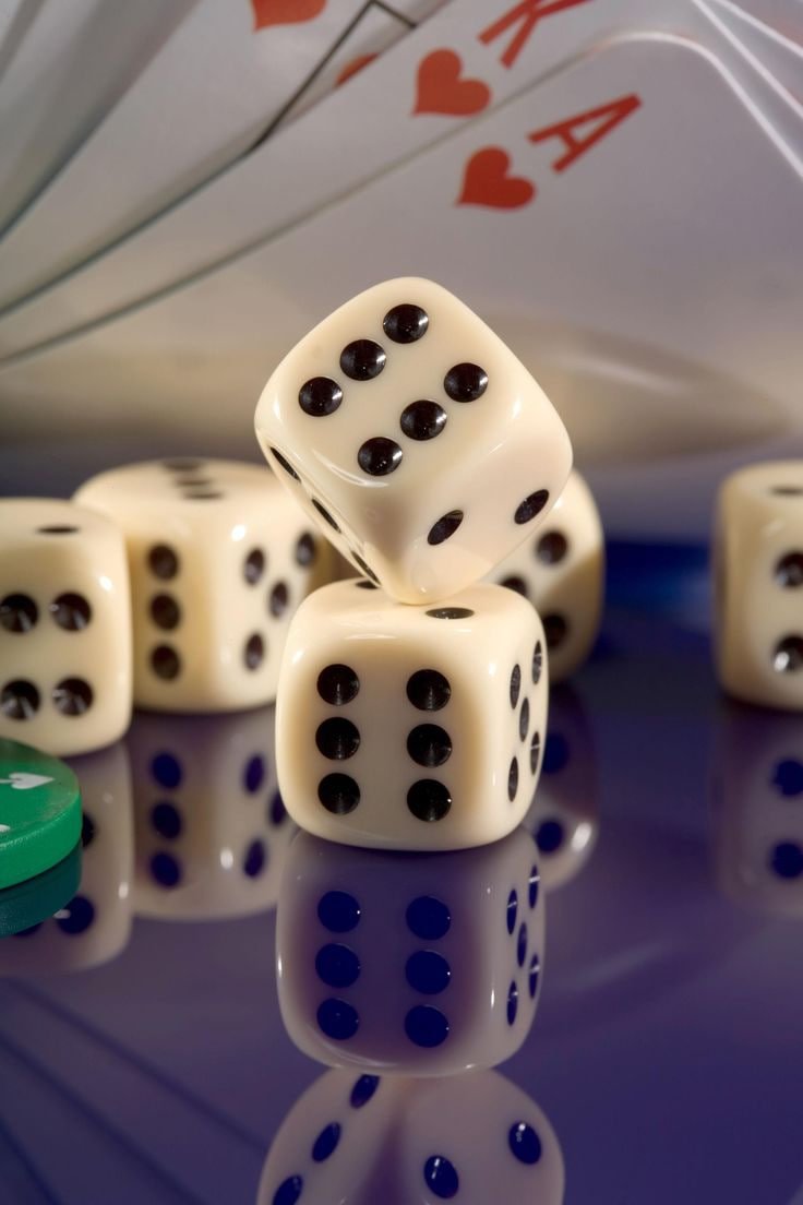 phcash11 platform overview showing sports betting and slot games on mobile